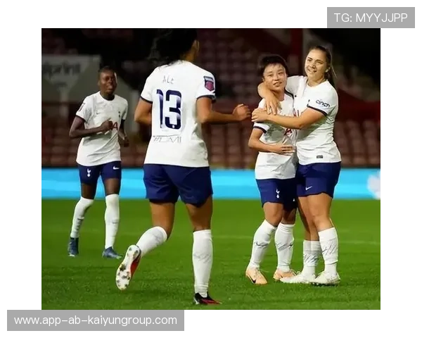 热刺女足主帅：西蒙尼证明夺冠不一定依赖金钱，内在品质很重要